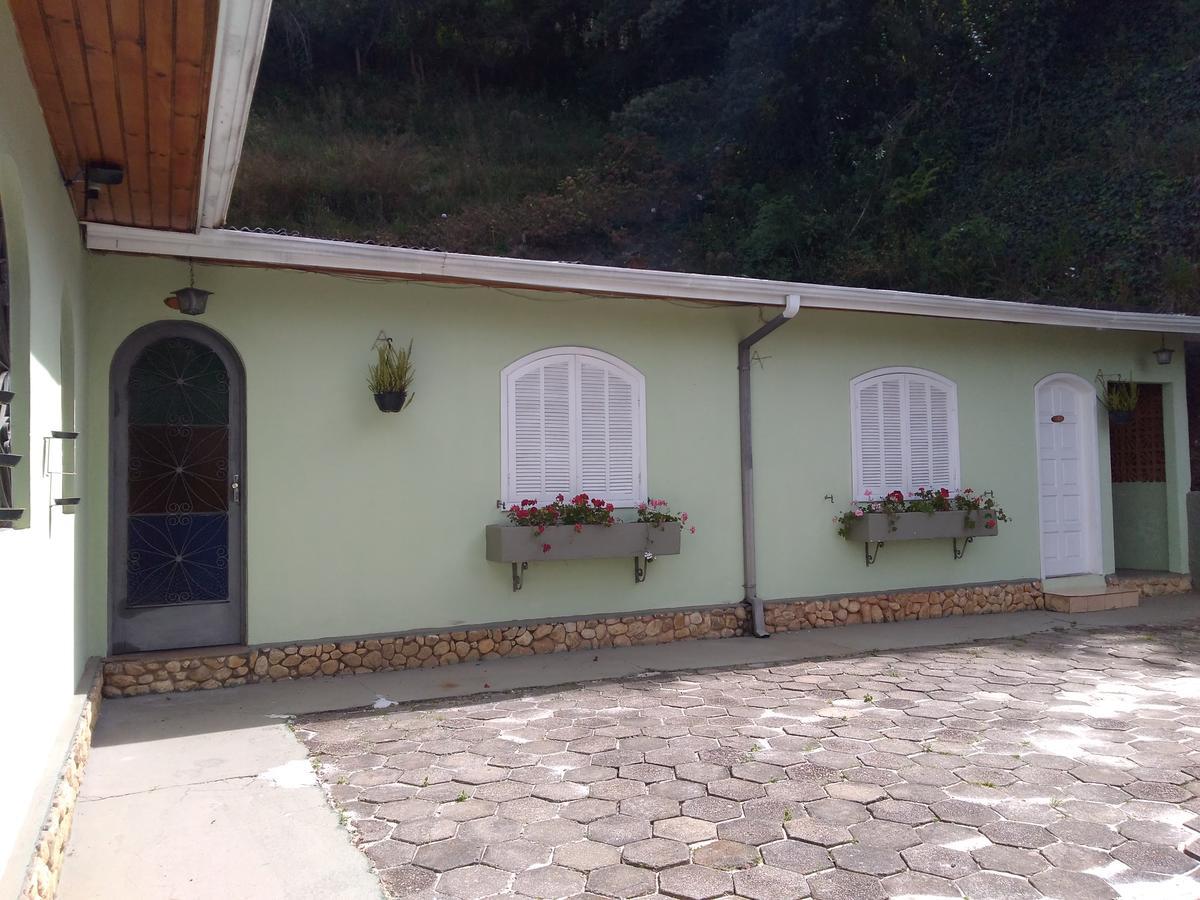 Suites Campos Do Jordao Campos do Jordao Exterior photo