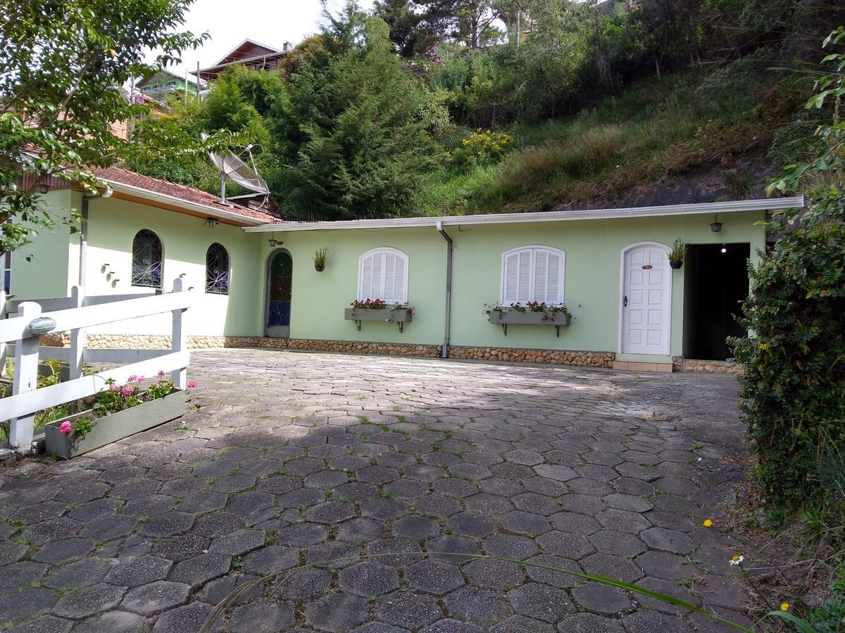 Suites Campos Do Jordao Campos do Jordao Exterior photo